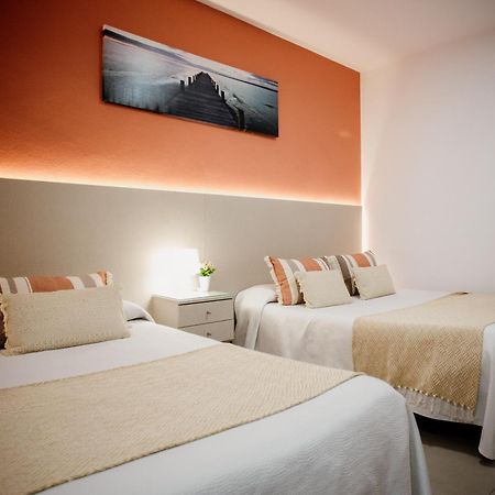 Apartamentos Turisticos Mastil 16 Малага Екстер'єр фото