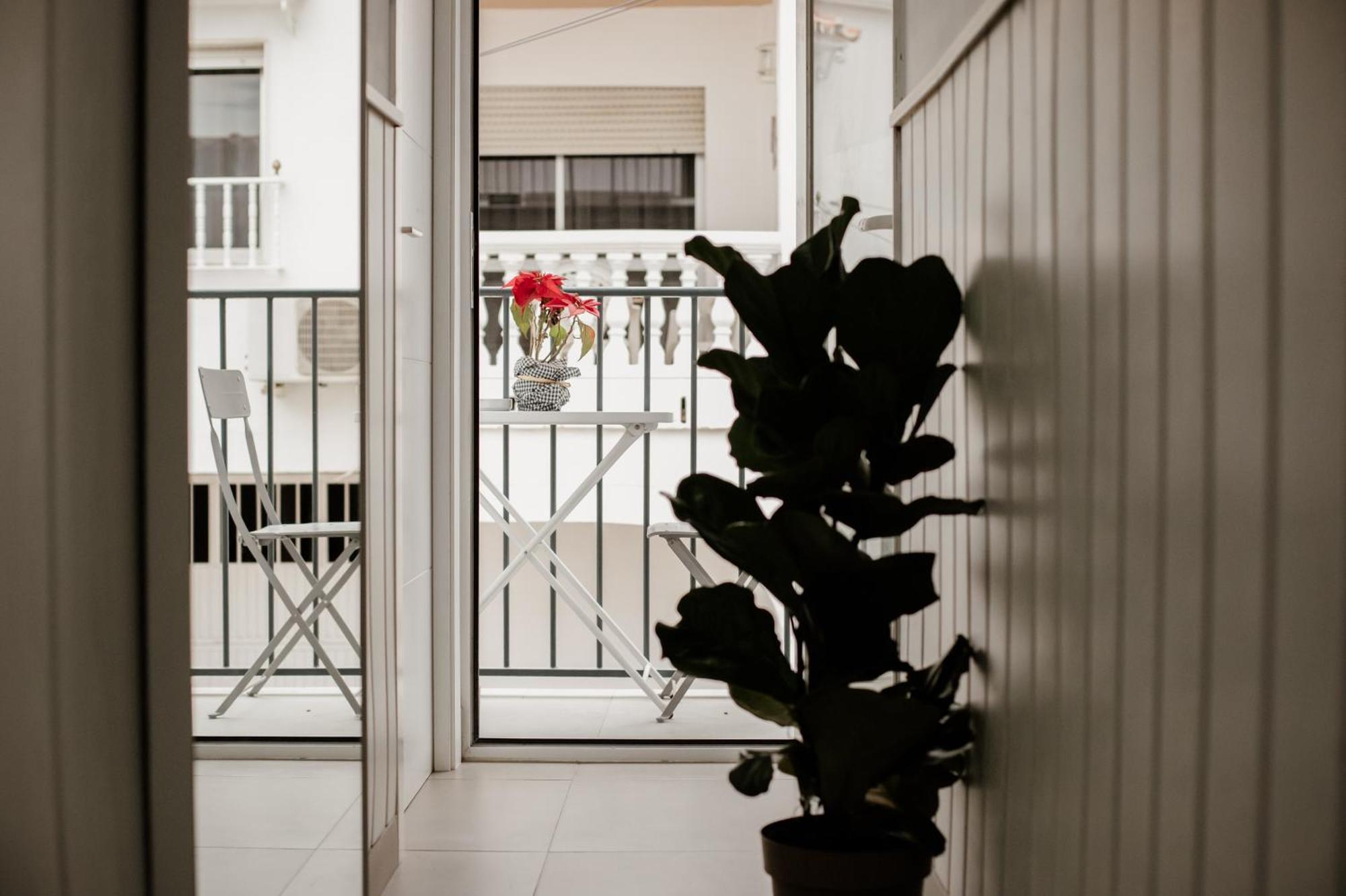 Apartamentos Turisticos Mastil 16 Малага Екстер'єр фото
