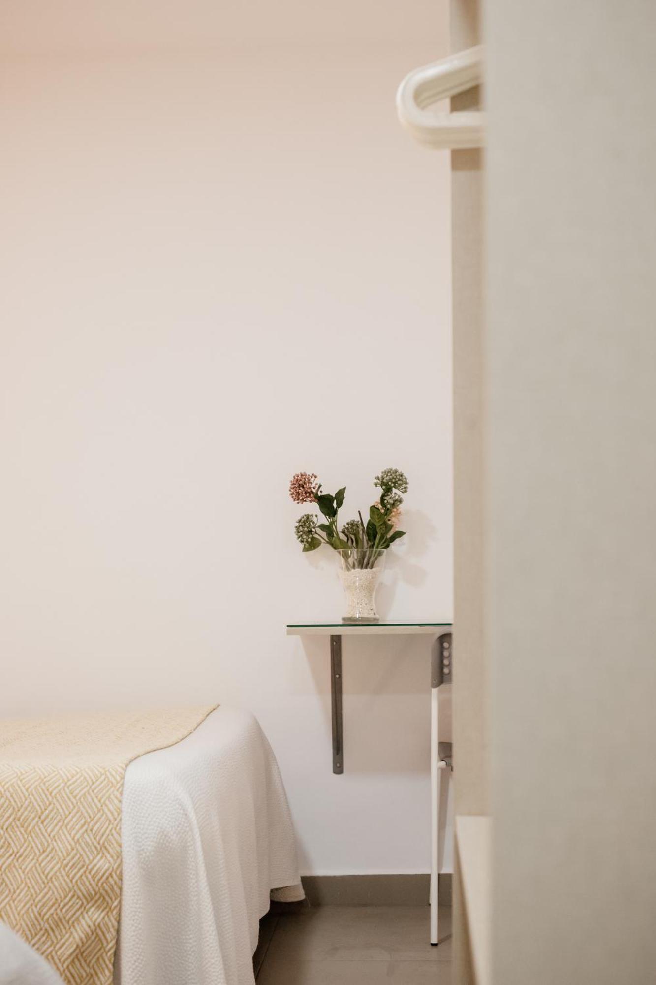 Apartamentos Turisticos Mastil 16 Малага Екстер'єр фото
