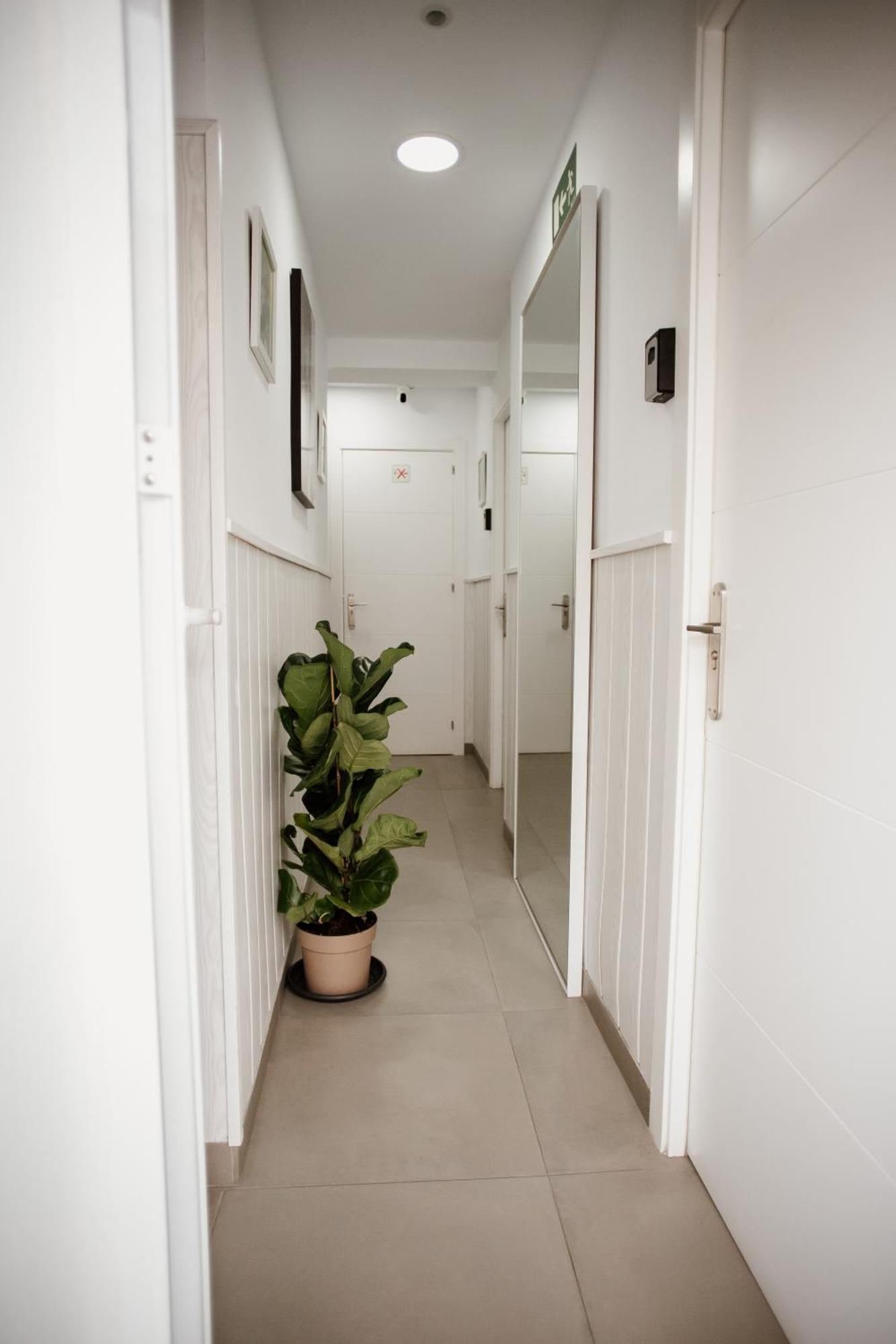 Apartamentos Turisticos Mastil 16 Малага Екстер'єр фото